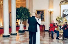 Load image into Gallery viewer, TRUMP BOOK